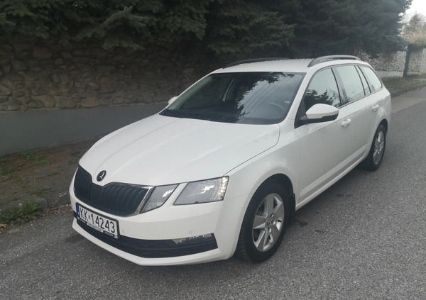 Skoda Octavia cena 48500 przebieg: 232000, rok produkcji 2020 z Kraków małe 466